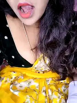 StripChat Bhoomi_kannada2 is Freechat Bhoomi_kannada2 — Boobs oil massage