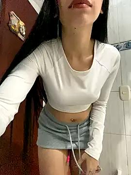 Bunny_sexy01 — tits full of oil