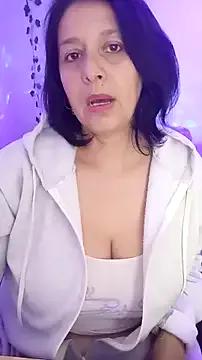 camilalatti — Tease my fingers and pussy