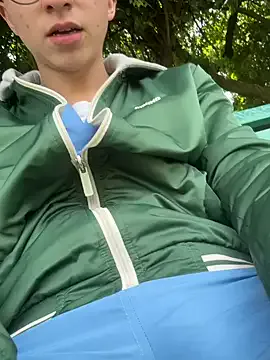 CamiRojas_boy — Finger into ass 