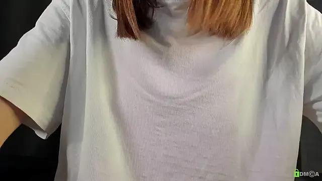 Courtney_Luv — 3 finger in the pussy