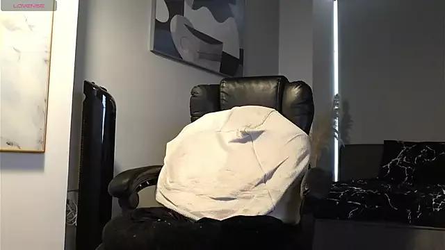 DimitriSullivan_ on StripChat 
