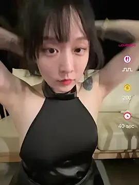 Etherealcat33 on StripChat