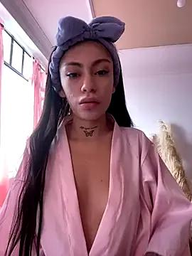 Eva-bonny — RIDE DILDO+OIL IN ASS+ SPANK ASS