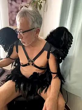 gholly2007 — Freechat on StripChat