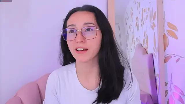 Ginevra_esposito — Chatty Girlfriend Experience