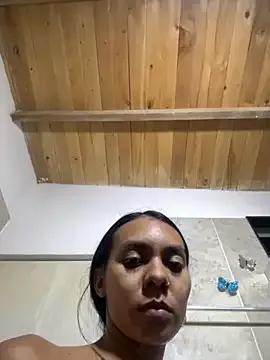 GiorgiaLuxee — Suck titts