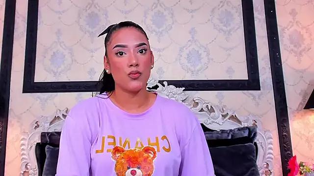 hallemercy on StripChat 