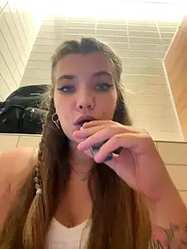 Holy_Tereza — BABY PINCH NIPPLES AND SQUEEZE TITS HERE