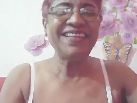 Indianredlily on StripChat 