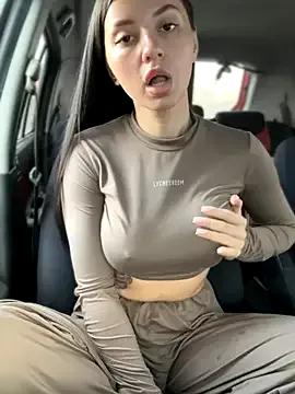 JulliaVegas — Dildo show