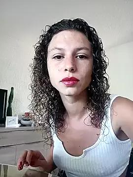Lilou_cuute on StripChat 
