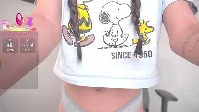 little-eli on StripChat 