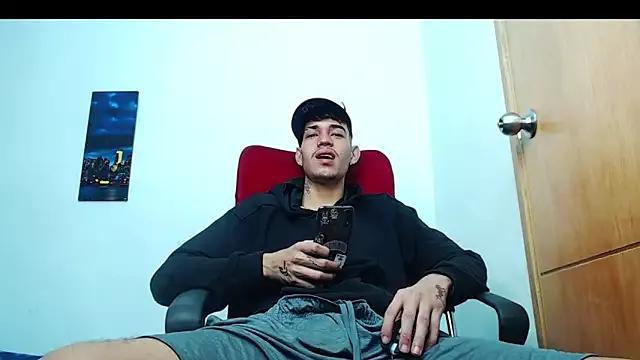 littledemon777 on StripChat 
