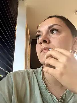 Luccreccia_ — Fingers pussy