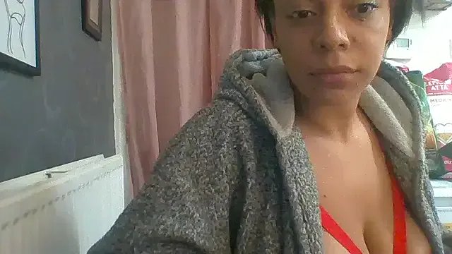 Lusty_Lexi90 — Treat me 