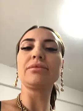 madonnaaaa — im so wet daddy help pussy cum big here
