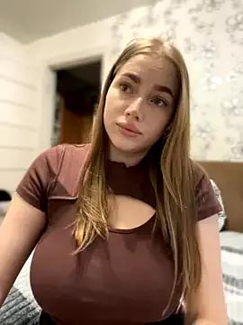Milana_mil — Show pussy 