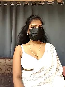 Misss-julli on StripChat