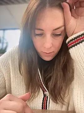 MommmyYummy — Make mommy wet and happy in public 
