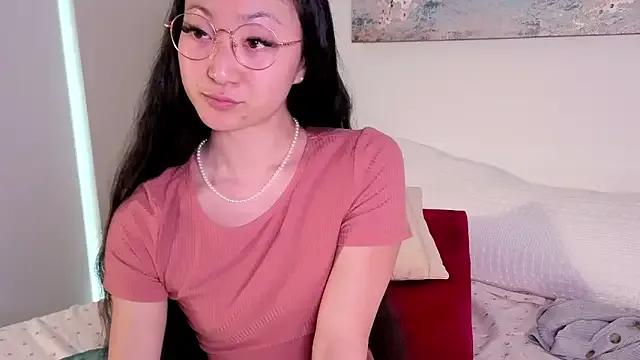 MySweetSofie — Close up lush in & out