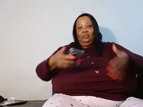 nancy111 on StripChat 