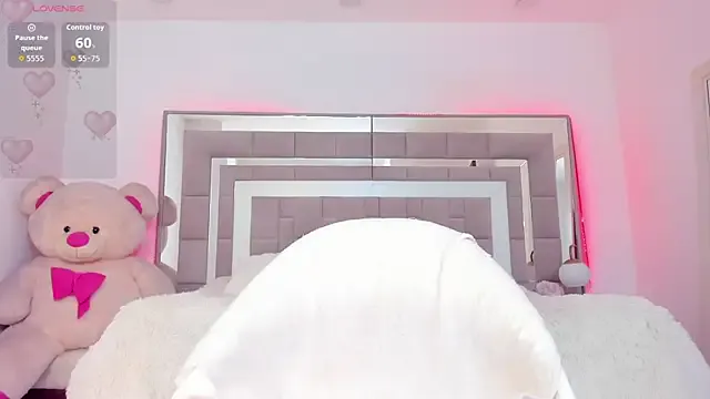Nicolle_foxy