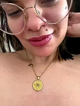 Pribaixinha — Make me cum, baby 