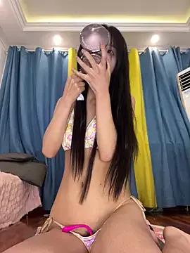 qiqi_x — Freechat on StripChat