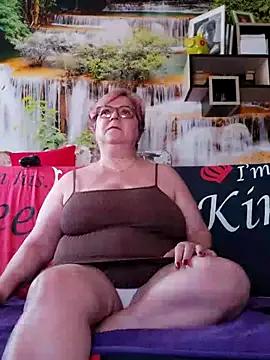 QueenPammy1 on StripChat 