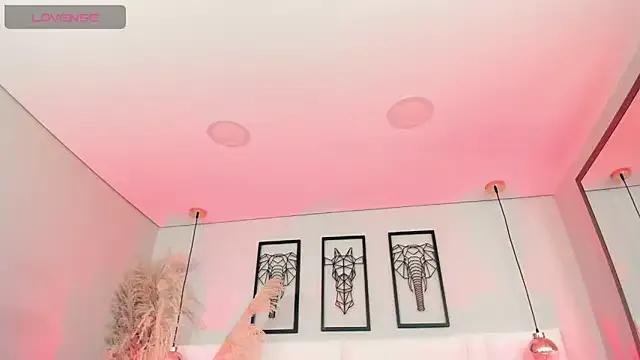 Rebeca_jones on StripChat 
