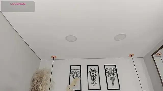 Rebeca_jones on StripChat 