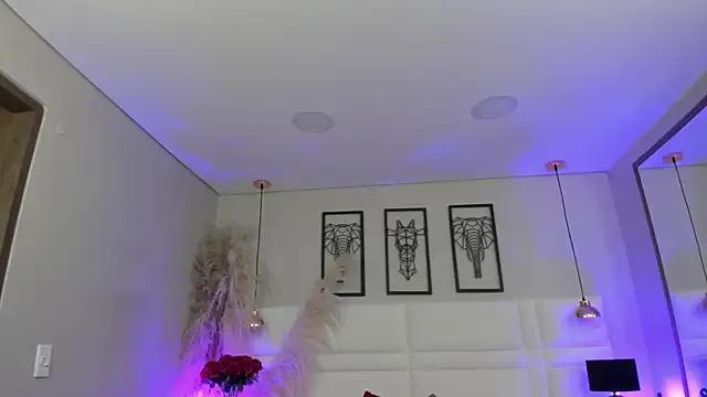 Rebeca_jones on StripChat 