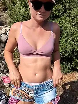Samira-Summer — Boobs