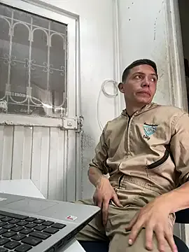 santiObrero — Make me do something I shouldn't