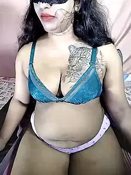 Sexy-Monikaa — squirt