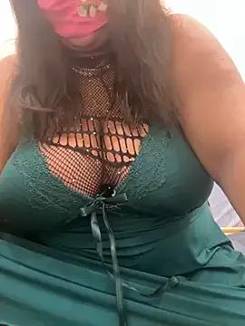 Simar_punjabi — Nude boobs oiling press hard