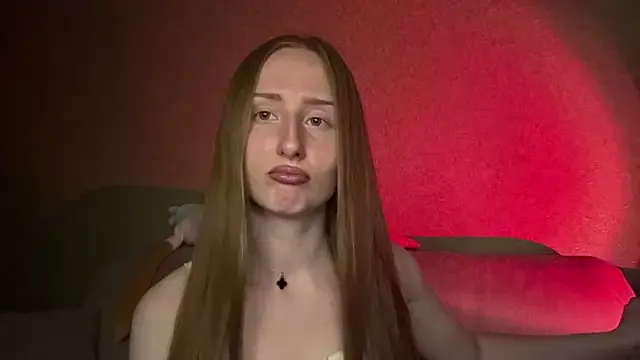 SofiaSelen — air kiss