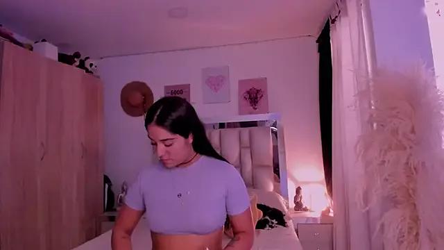 Sussy_Bell01 on StripChat 