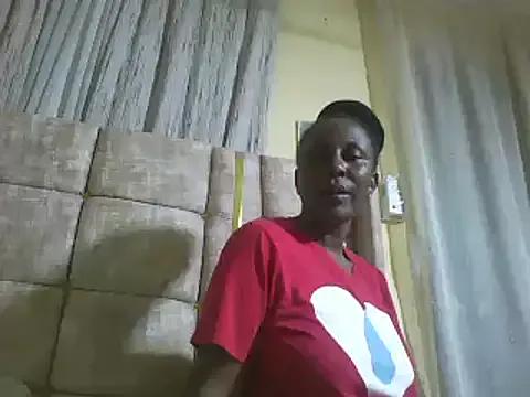 Sweet-beanca on StripChat 