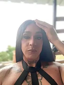sweettlatinasx on StripChat 