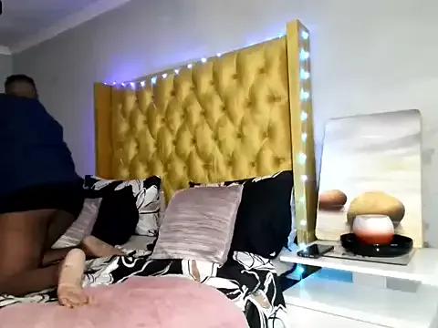 Tall-Swati-Biatch on StripChat