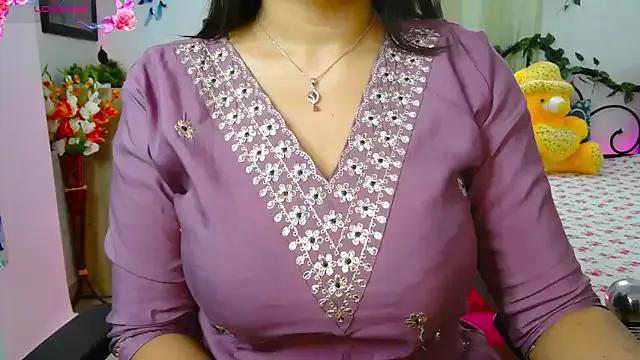 StripChat thyAnvi is Freechat thyAnvi — cream on boobs