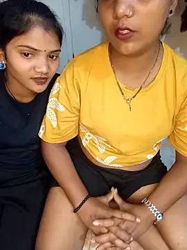 Unique_MomandDaughterrs's avatar